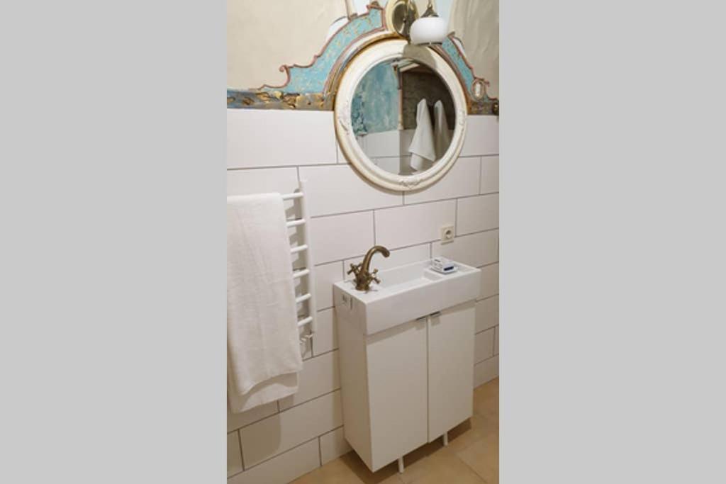 Beautiful One Bedroom Apartment in Vilnius Old Town 1