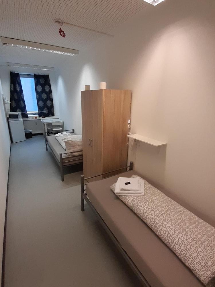 2-Rent Group Hostel Zimmer&Apartments Gkp2 1