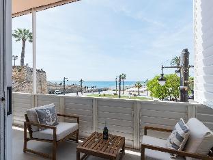 Sitges Spaces Seaside Paradise-Sleeps 8-Oceanfront