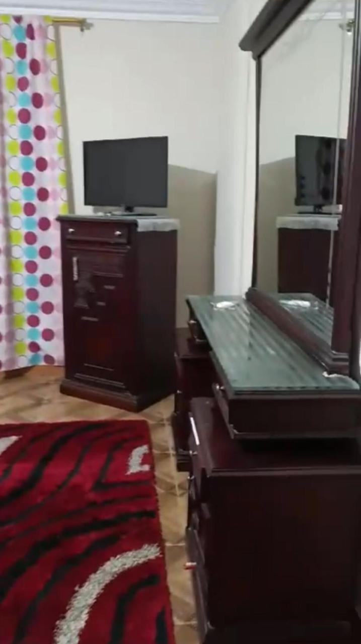 Dokki Next To the Metro Station 2