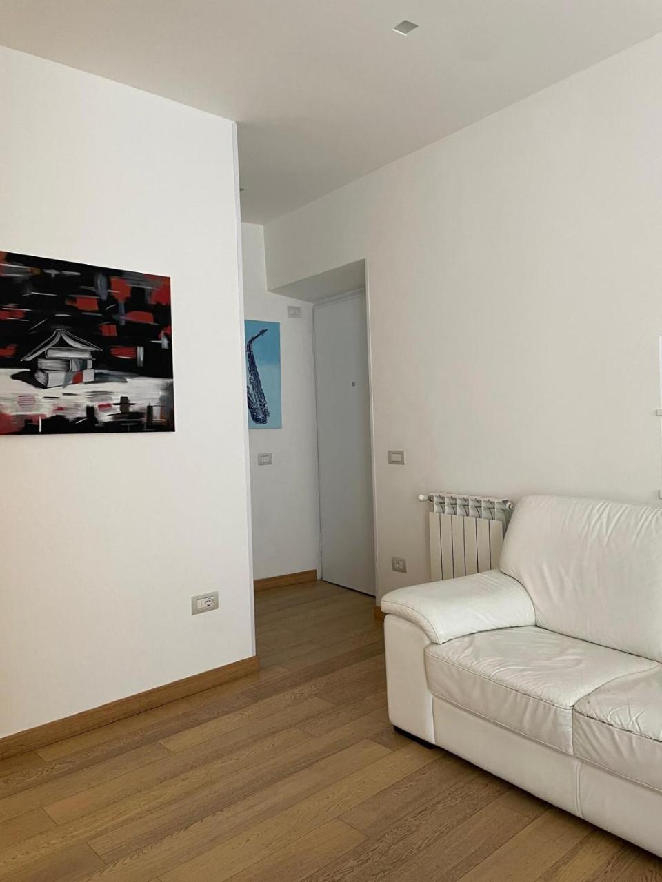 Malta House in the Center 2