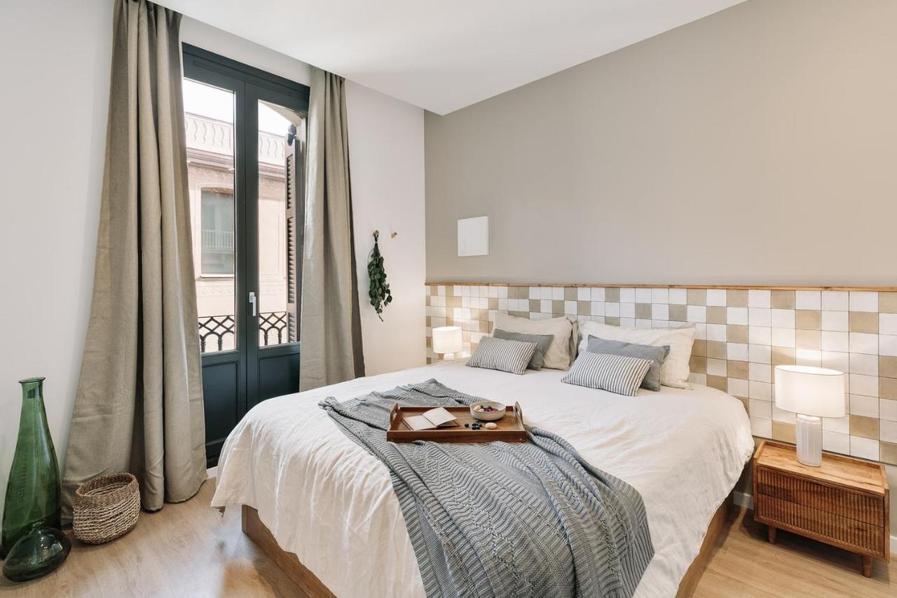 Acciaroli - 2 Bedrooms And Terrace in Ciutat Vella 2