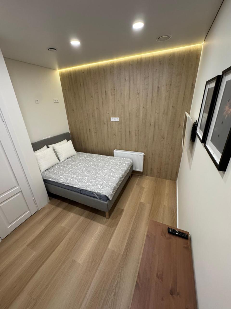 12 New Airport Apartment (Adults Only)