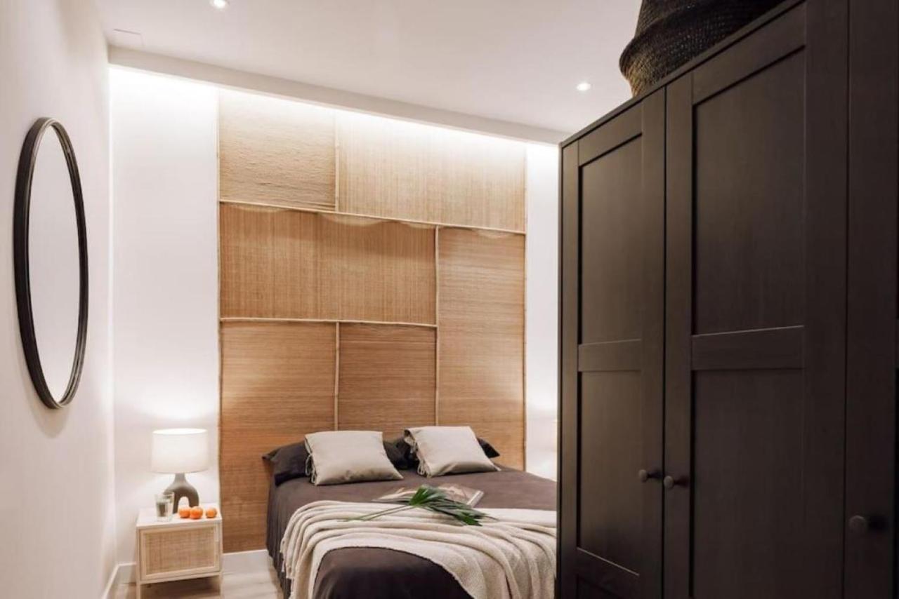 Zongo - 2 Bedroom in Eixample Dreta 1