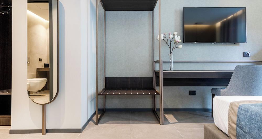 Galleria the Smart Boutique 2