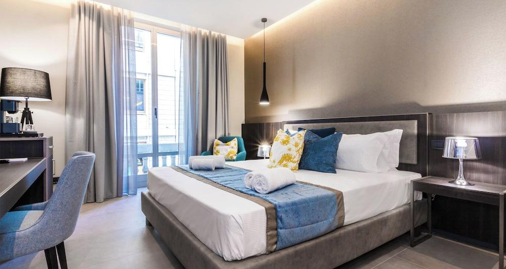 Galleria the Smart Boutique 1