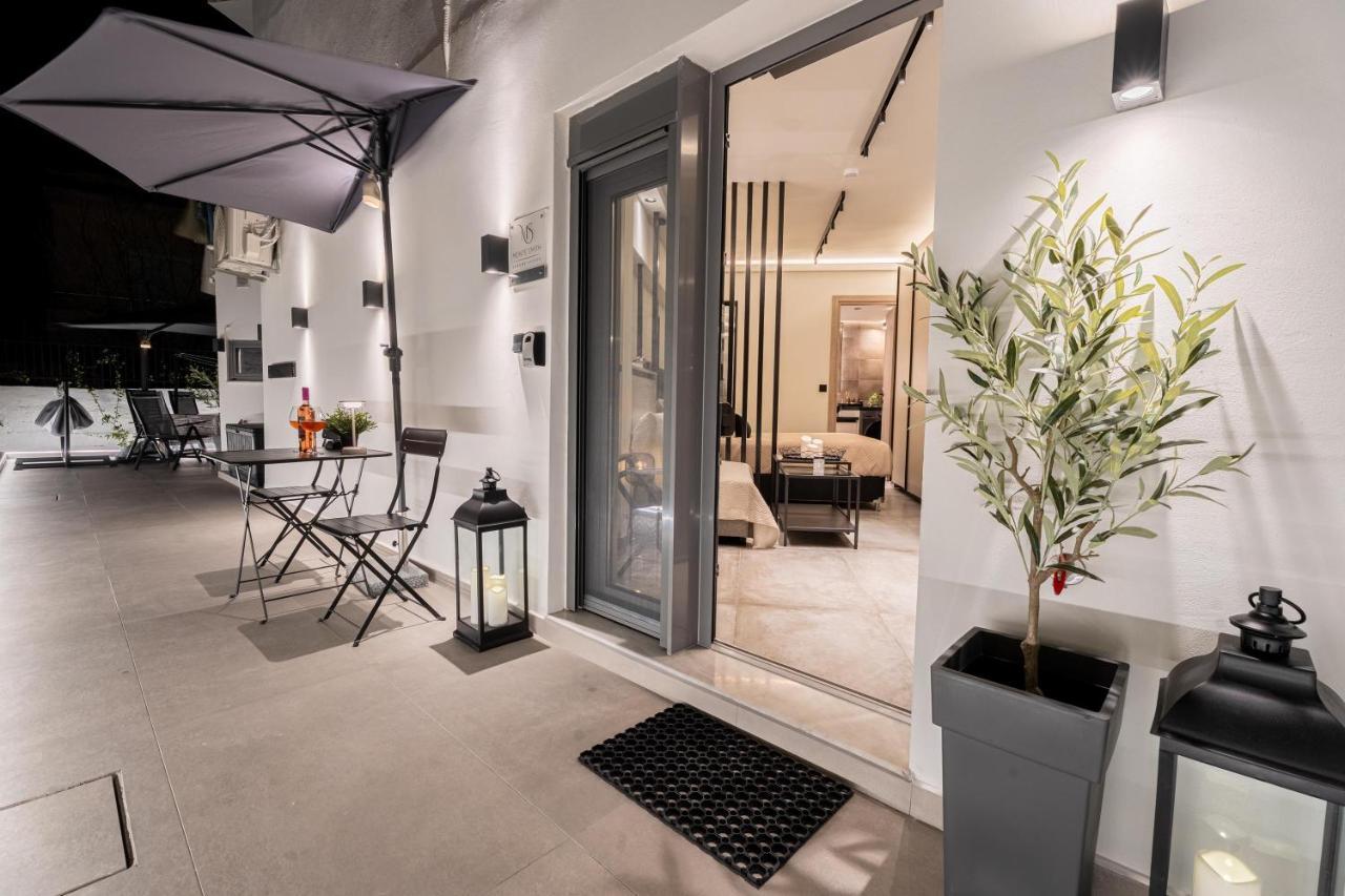 Monte Smith Luxury Suites 1