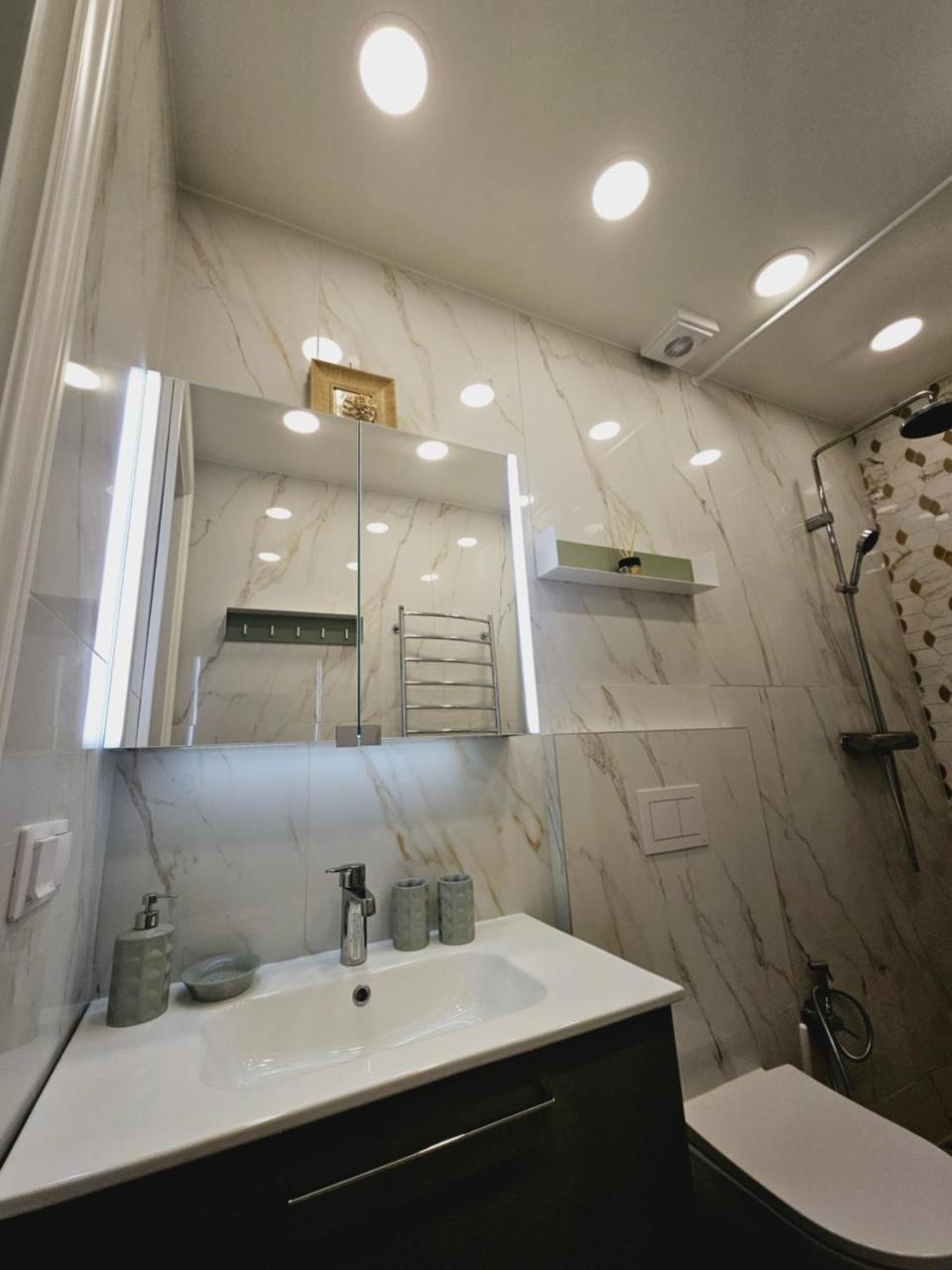 Uzupis Riverside Apartment 1