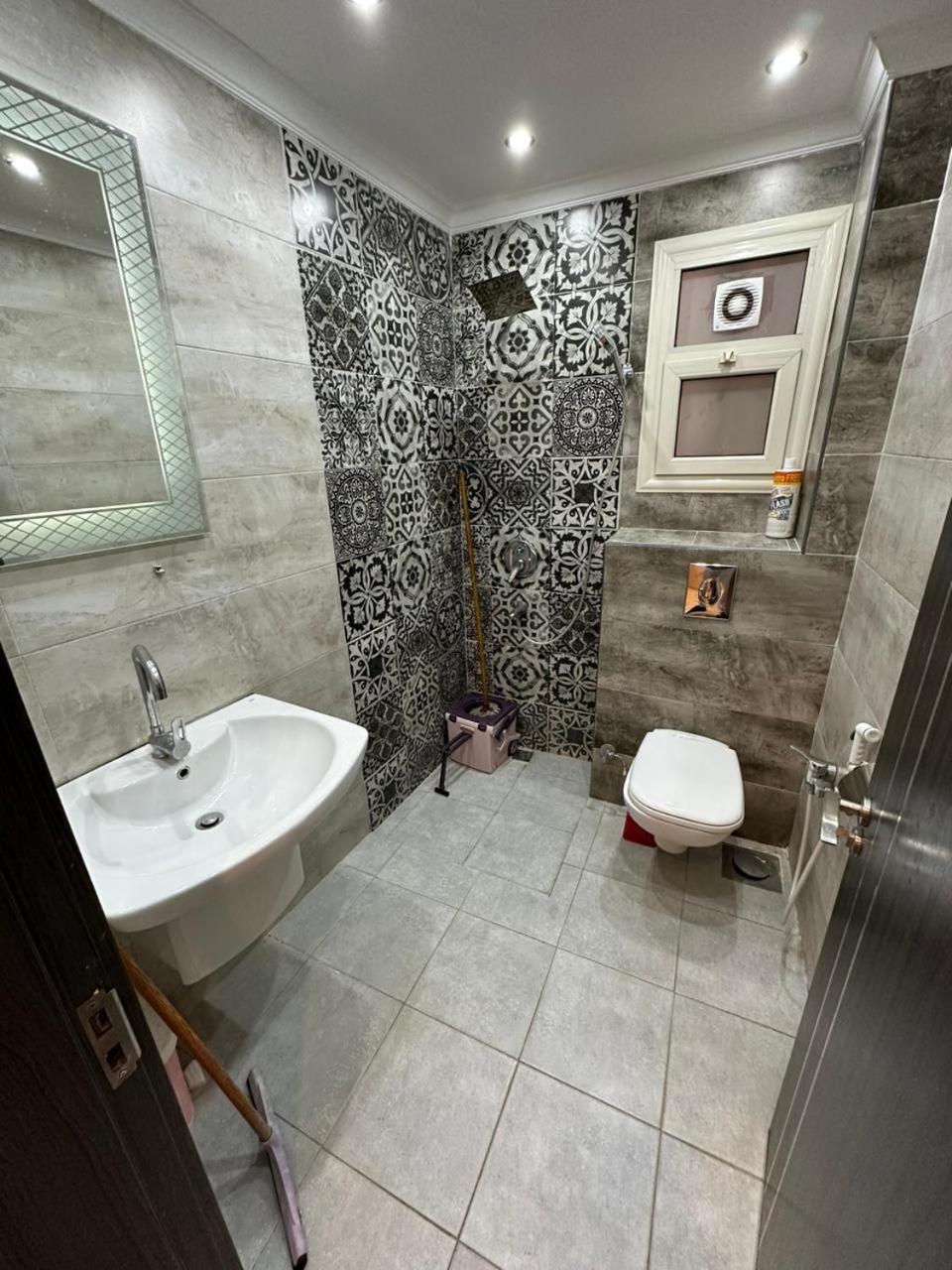 المهندسين - شارع جامعة الدول العربية 1