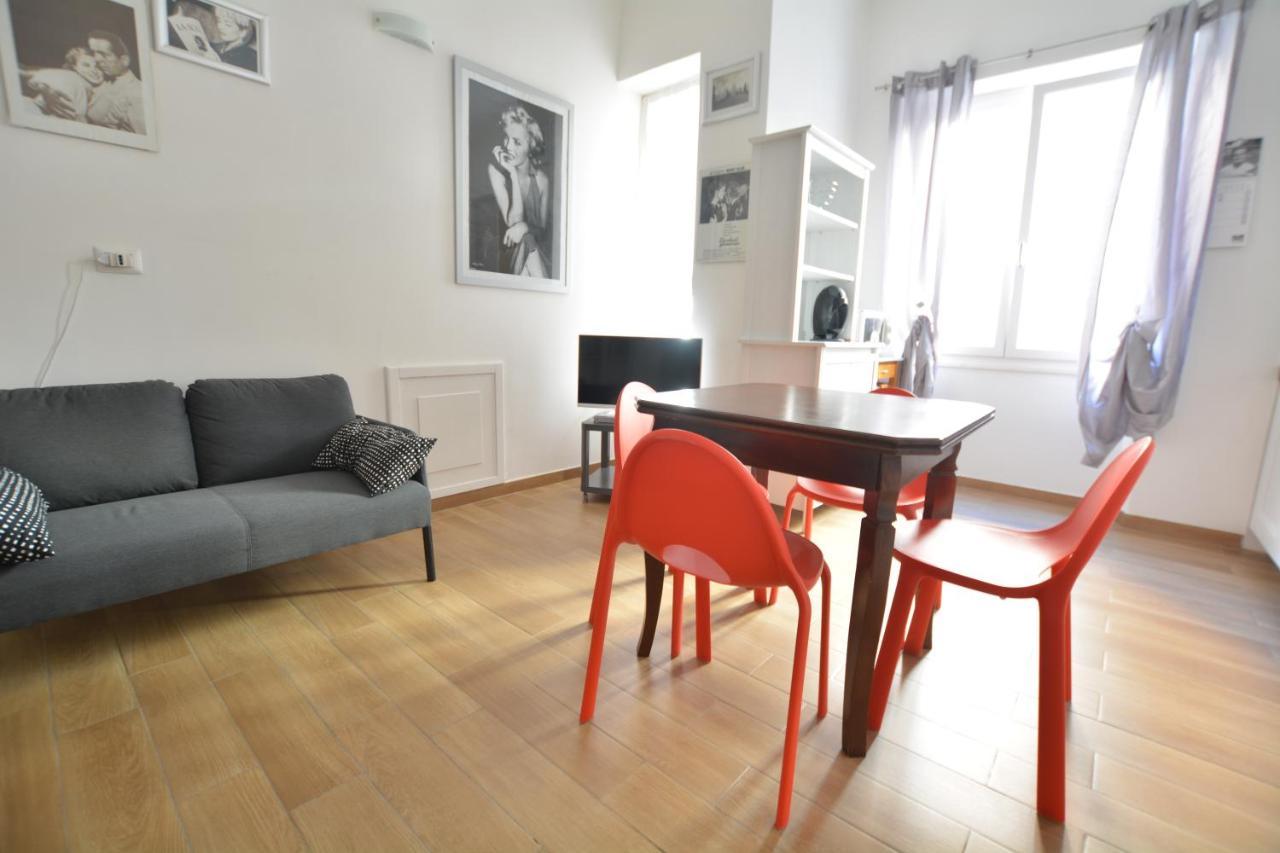 Monti Market House 1