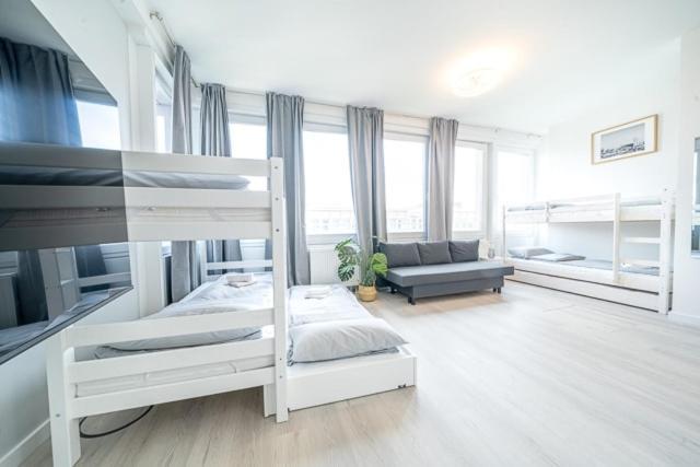 4 Modern City Studio for 7 Bogenhausen Near Messe Munich