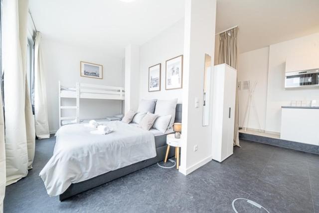 2 Modern City Studio for 6 Bogenhausen Near Messe