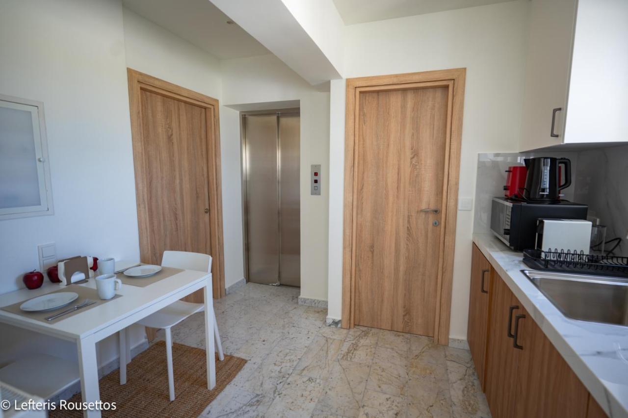 Rodos Suites on the Park 1