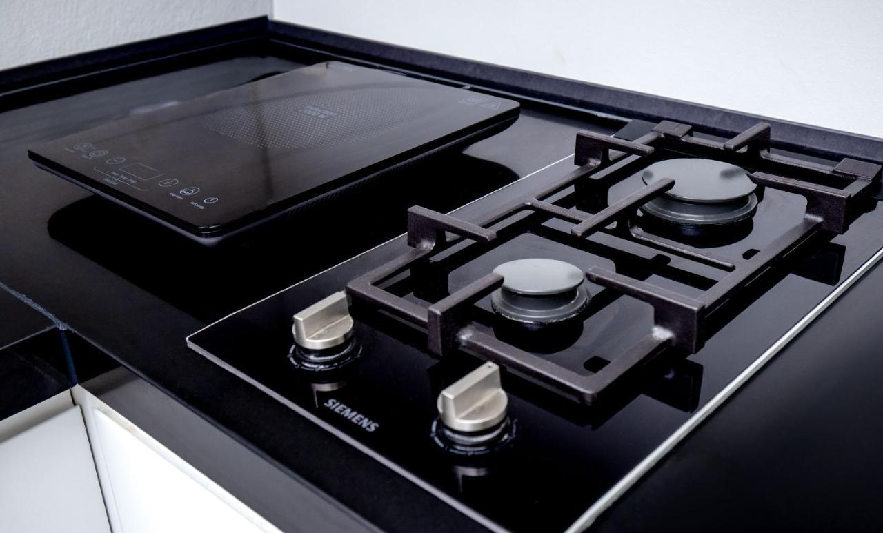 Best Location, Stylish And Modern 2