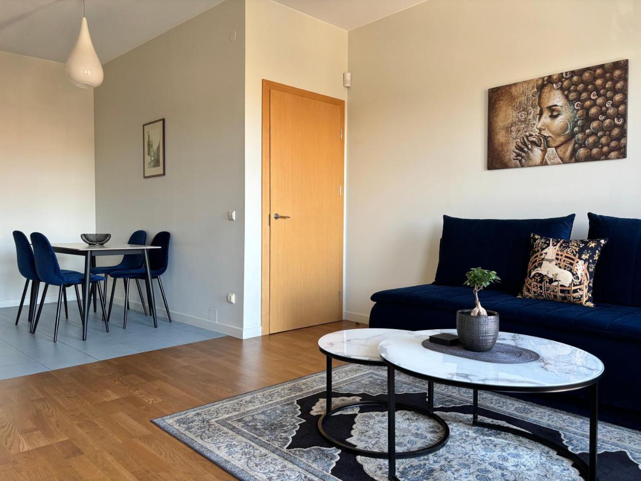 Barbacan Apartments in the Old Town 2