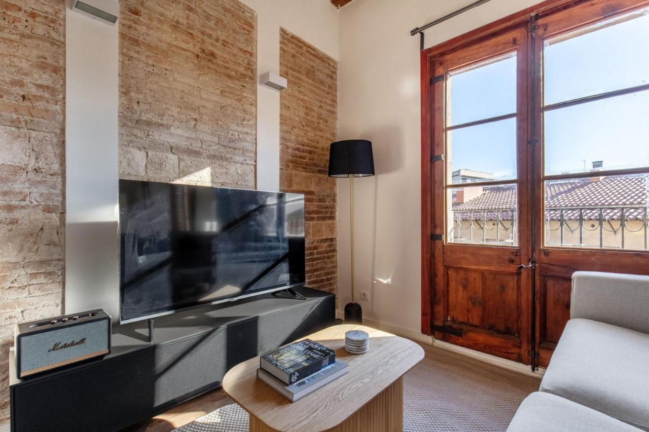 Blueground El Born Balcony Private Terrace Bcn-125 2