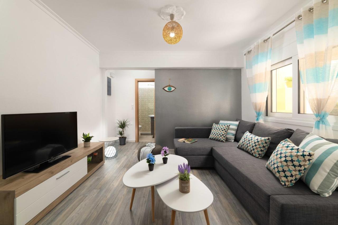 Olivia's Sweet Home 1