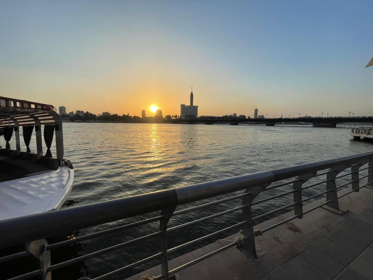 Luxury 5-Star Stay in Cairo Downtown Garden City - Steps From the Nile & All Top Attractions 2