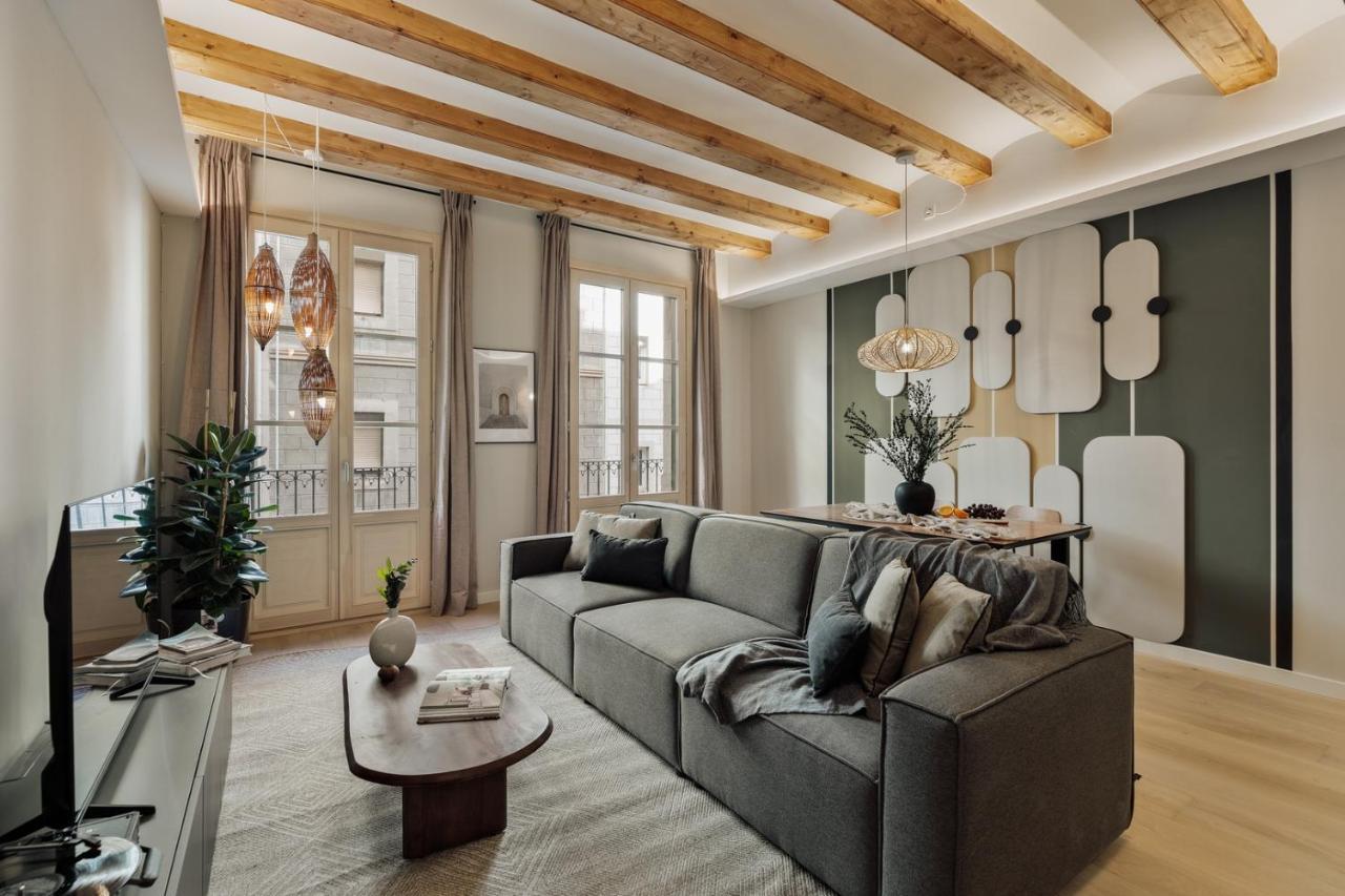 Deisis - 2 Bedrooms And Balcony in Sant Pere 1