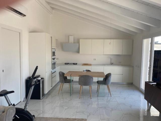 Appartamento Pari Ad Una Suite 2