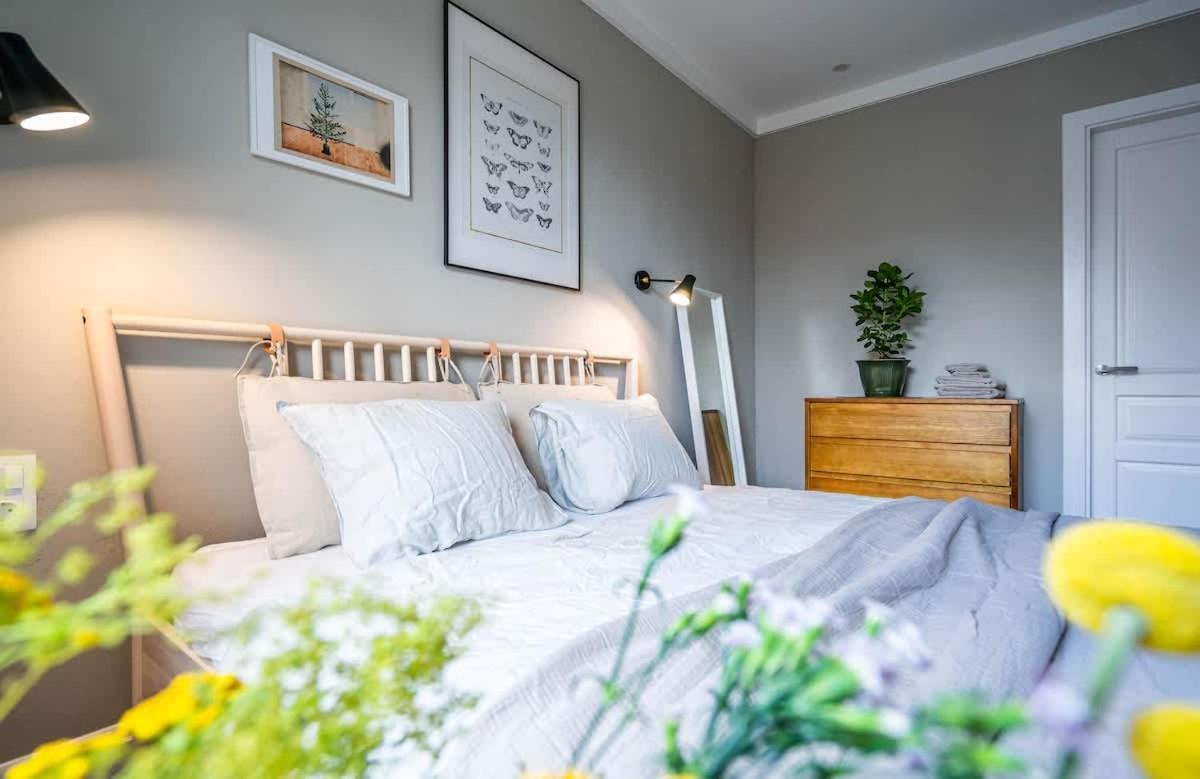 Domillion 2bdr New Scandinavian Old Town Apt N2a5 1