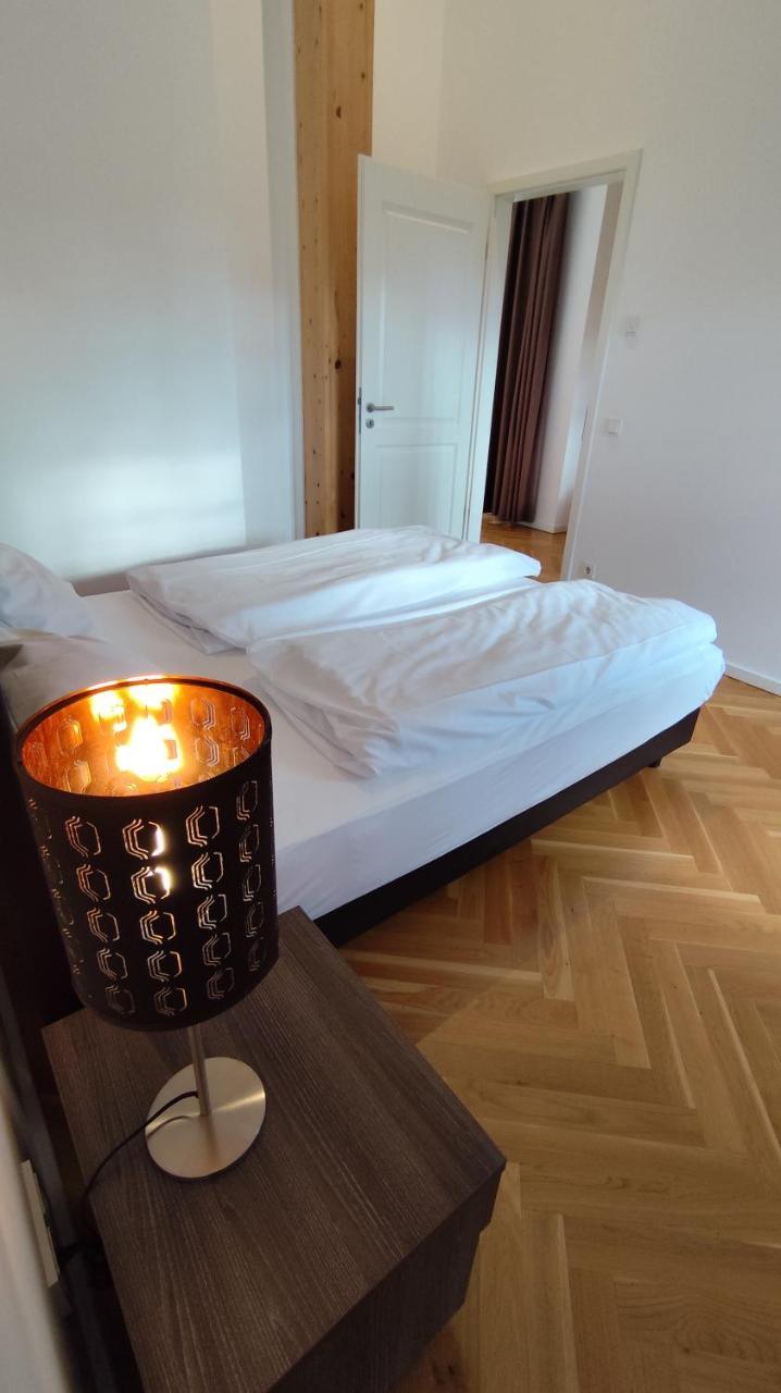 Appartements Schwere Reiter Straße Munchen 1