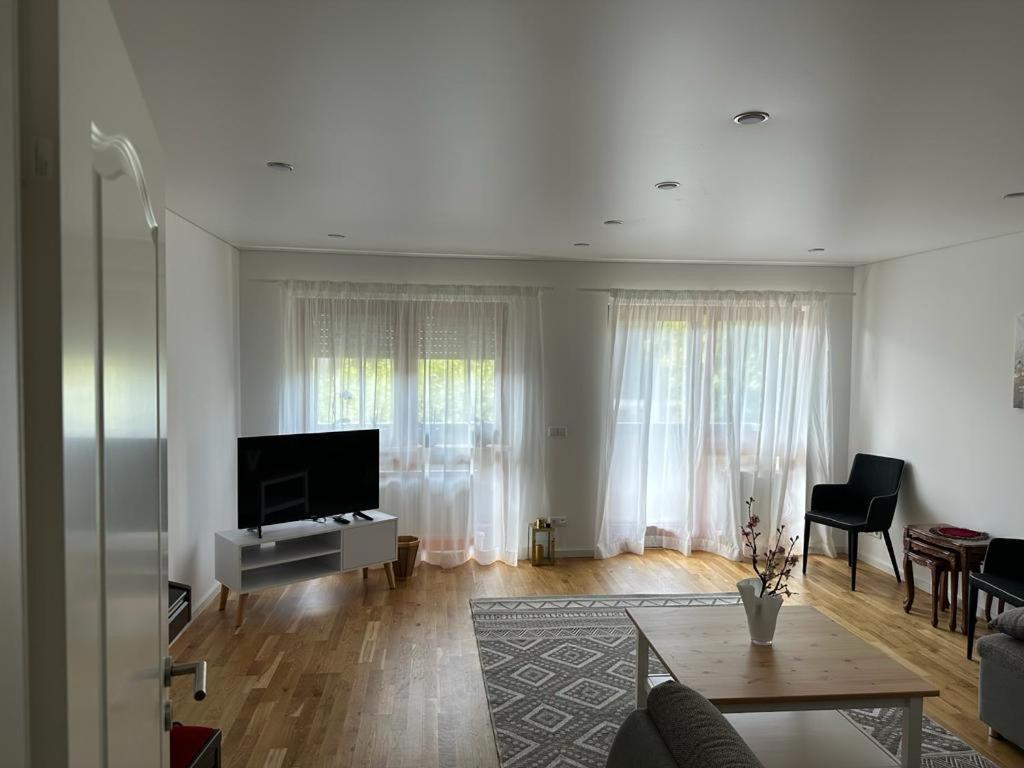 90m2 Ruhige Und Lichtdurchflutete 3 Zimmer Duplexwohnung in Altperlach
