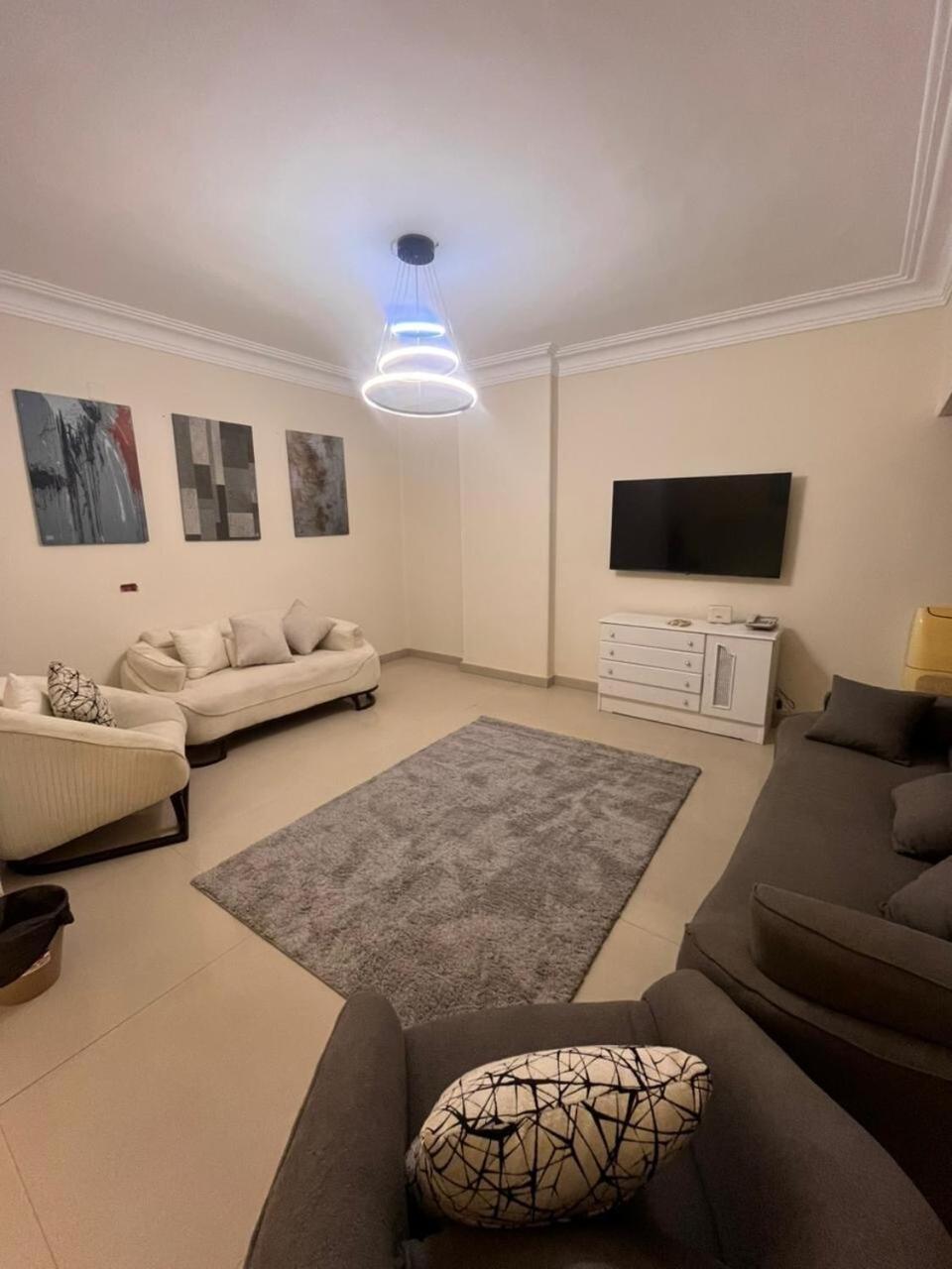 Zamalek Southwest Central 3br 2