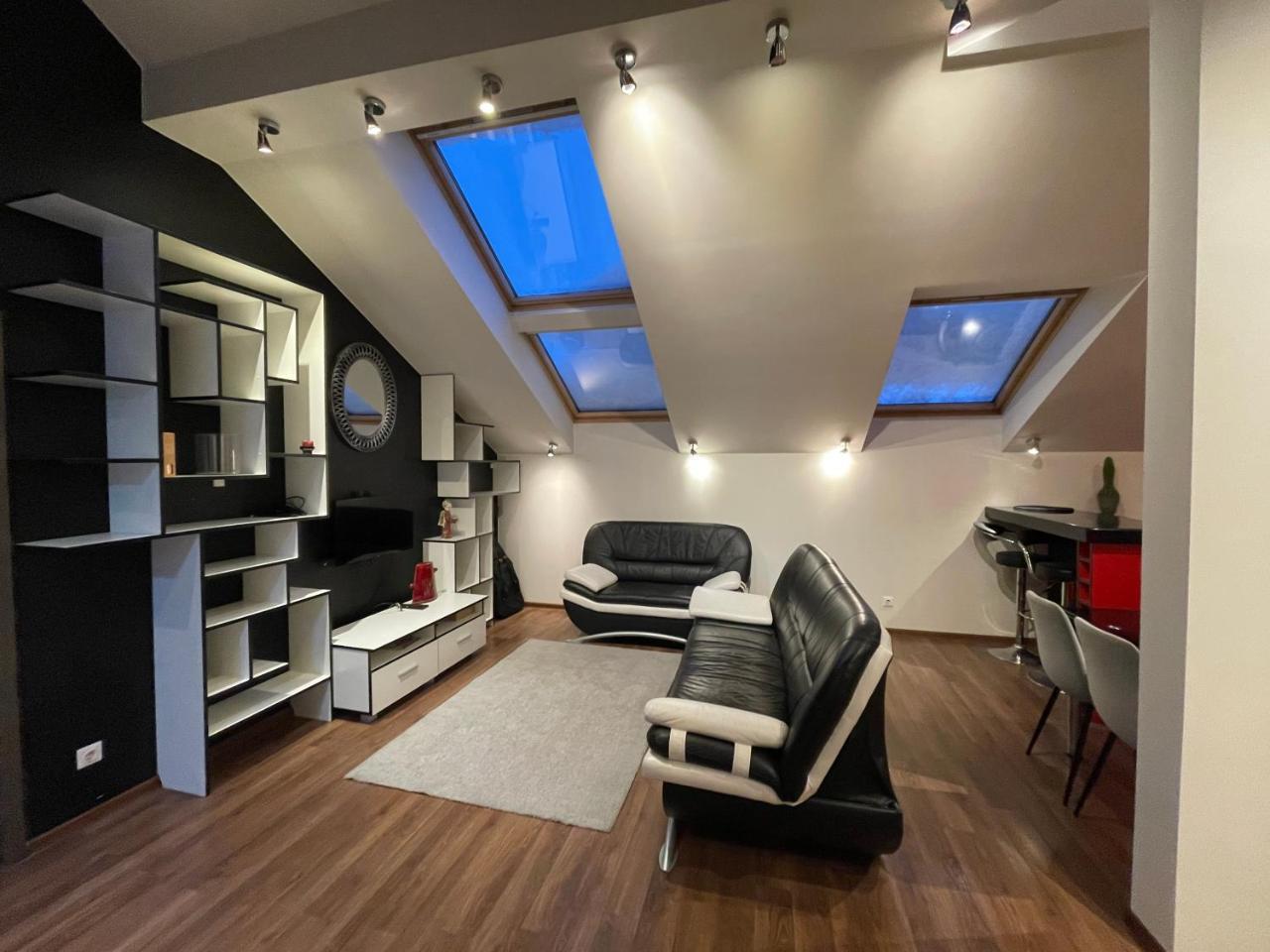 Apartamentai Prie Seimo