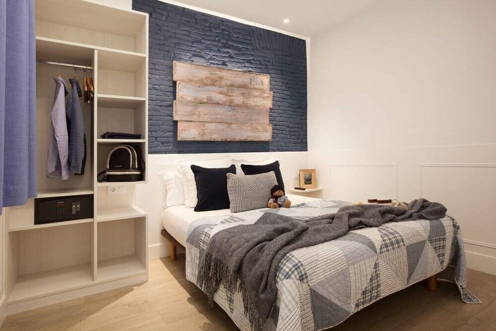 Enjoybcn Colon Apartments 2