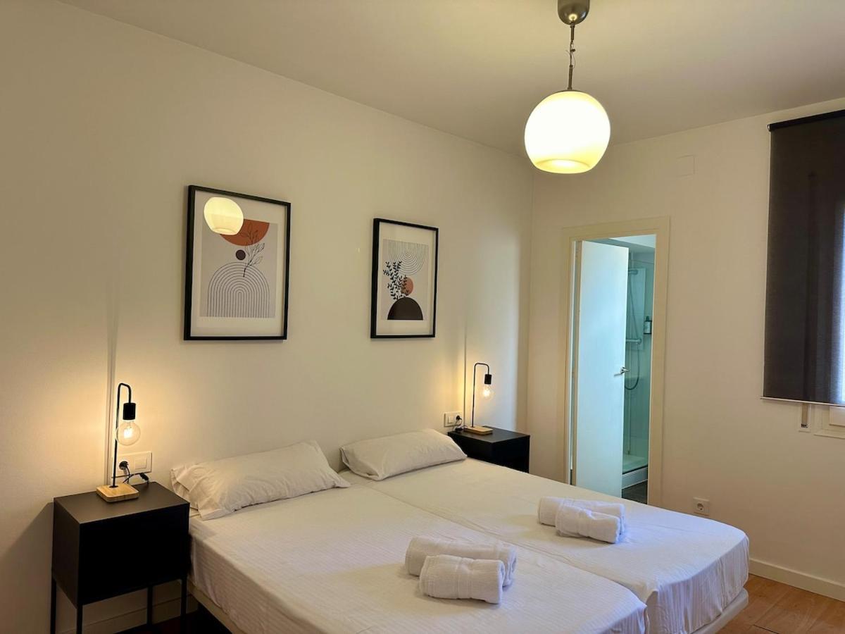 Spacious 1 Bedroom Home in Bonanova 1