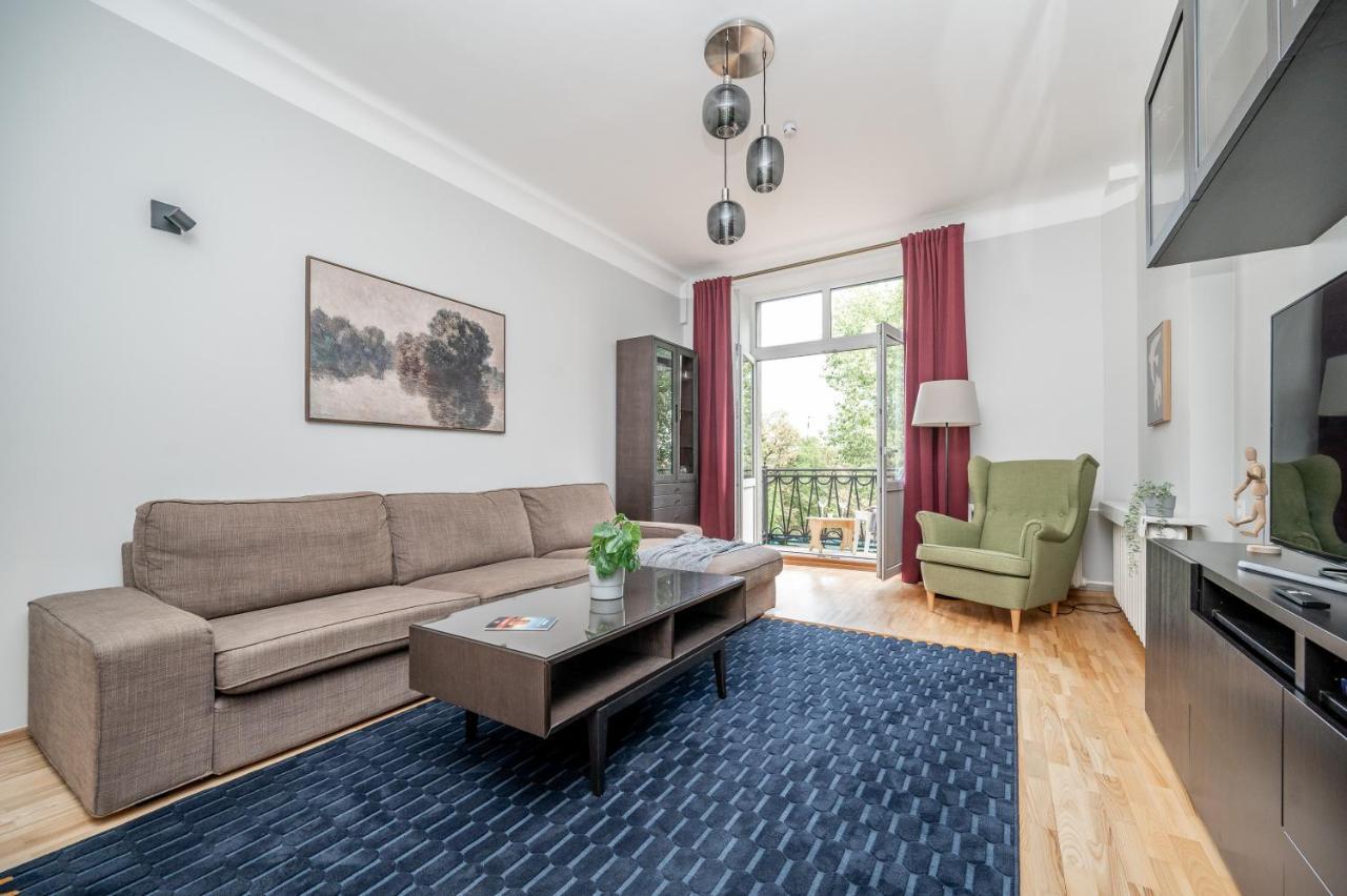 Vokieciu St Apt with Balcony I in the Center of It All I Cohost 2