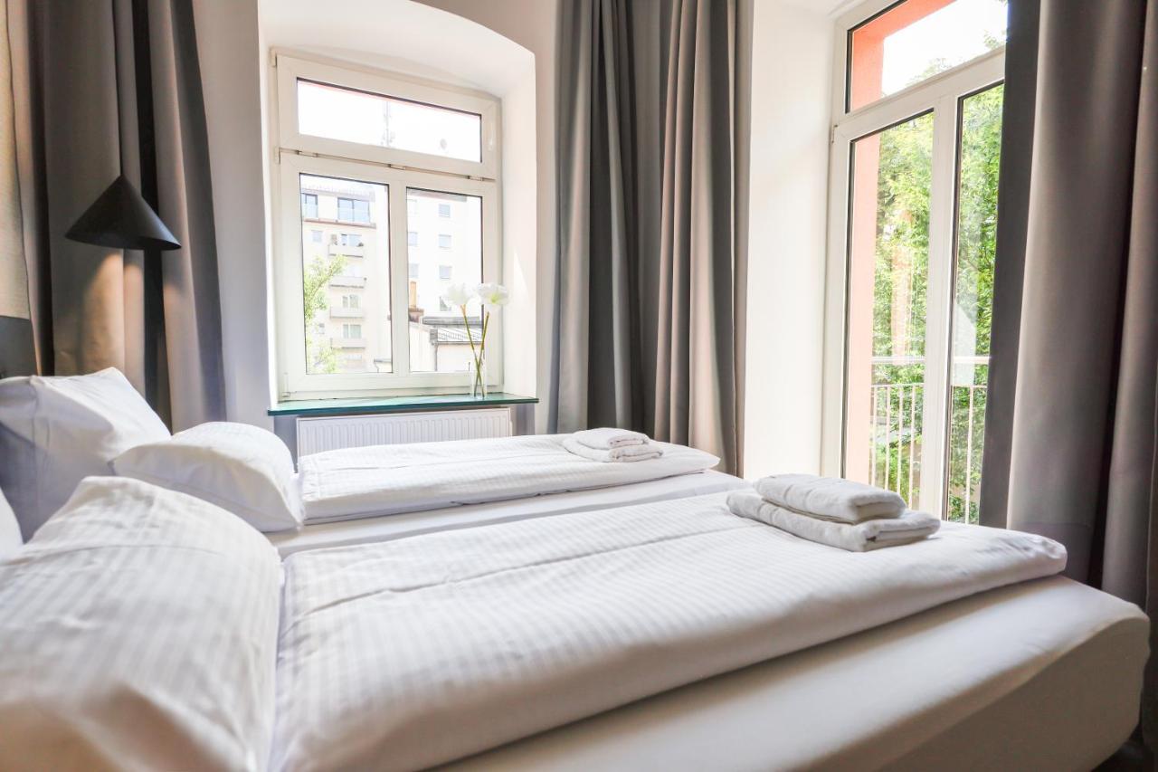 Flatista Homes - Herzog Heinrich 1