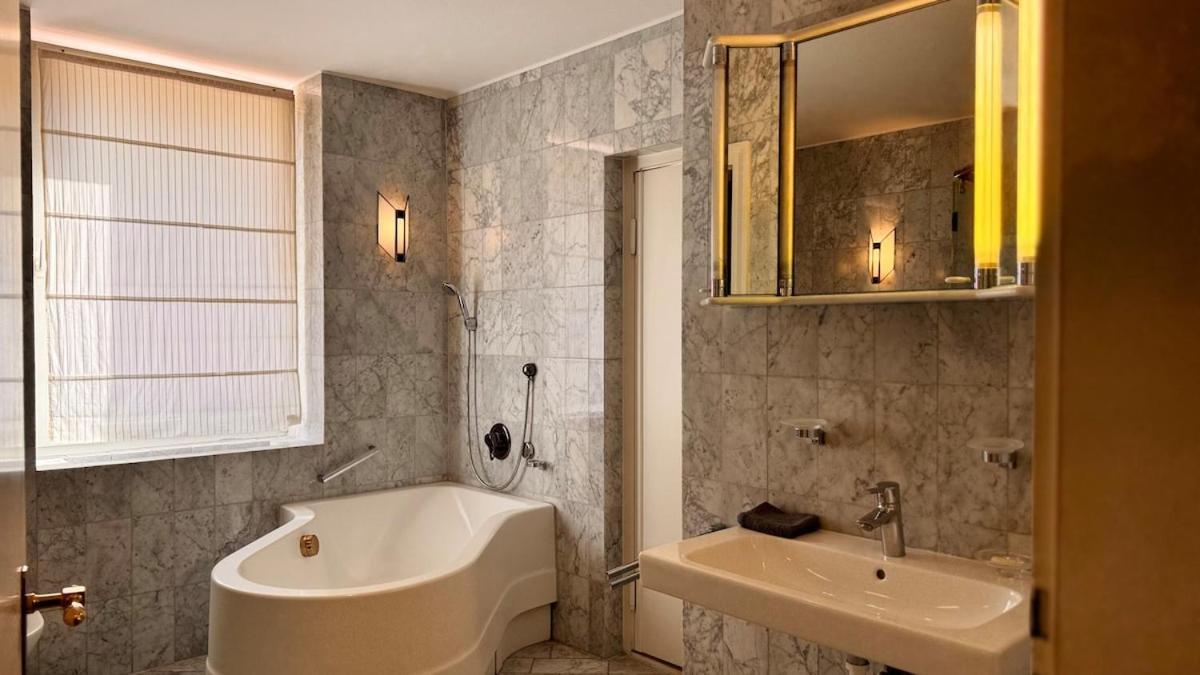 Central Stylish Apartment 2