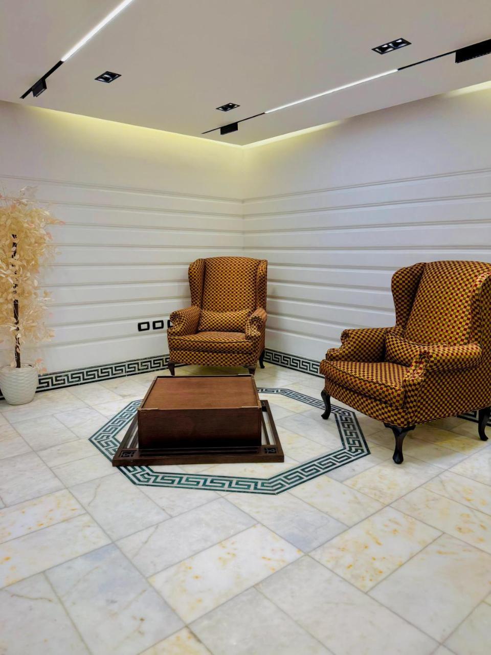 شقه 5 غرف اطلاله نيل بالمعادى 1