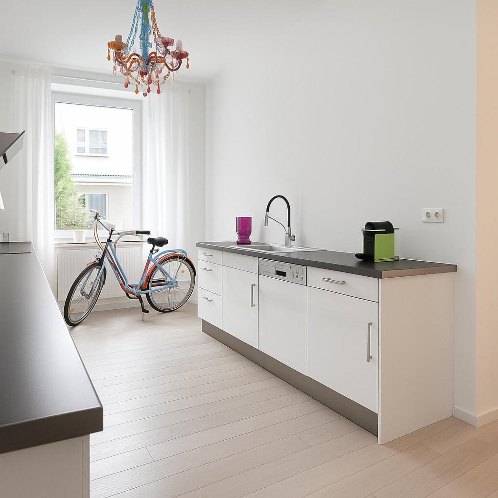 Central 92sqm - Modern 2 Bedroom Apartment 1