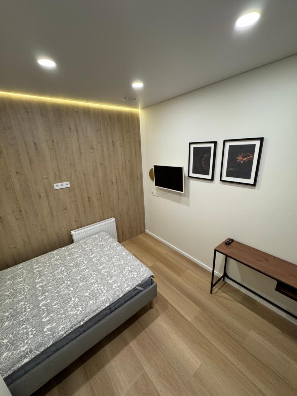 14 New Airport Apartment (Adults Only) 2