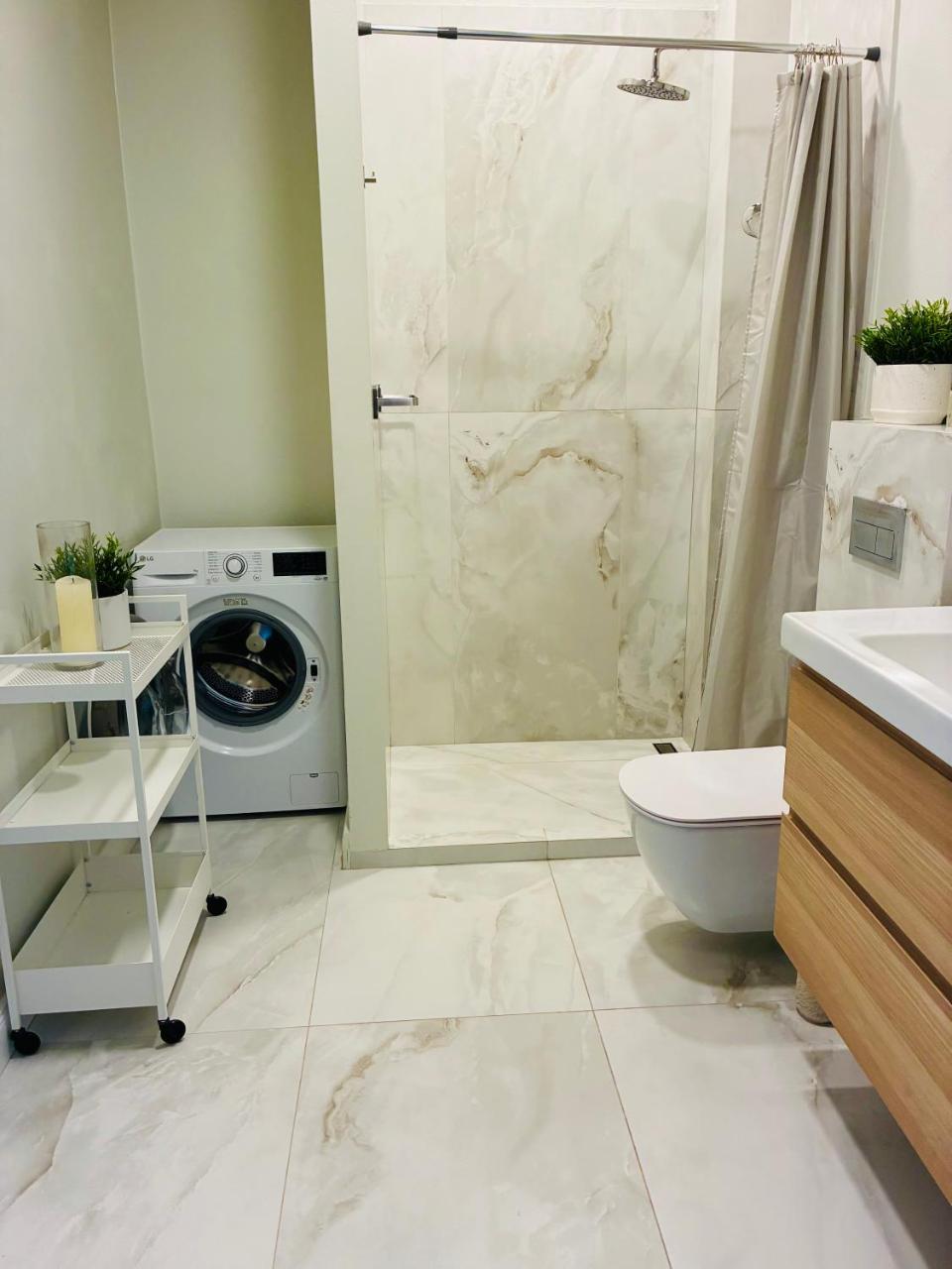 Old Town Riverside Haven 2