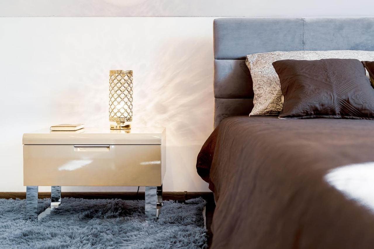 Stylish, Modern Apartment Near Vilnius Old Town 1