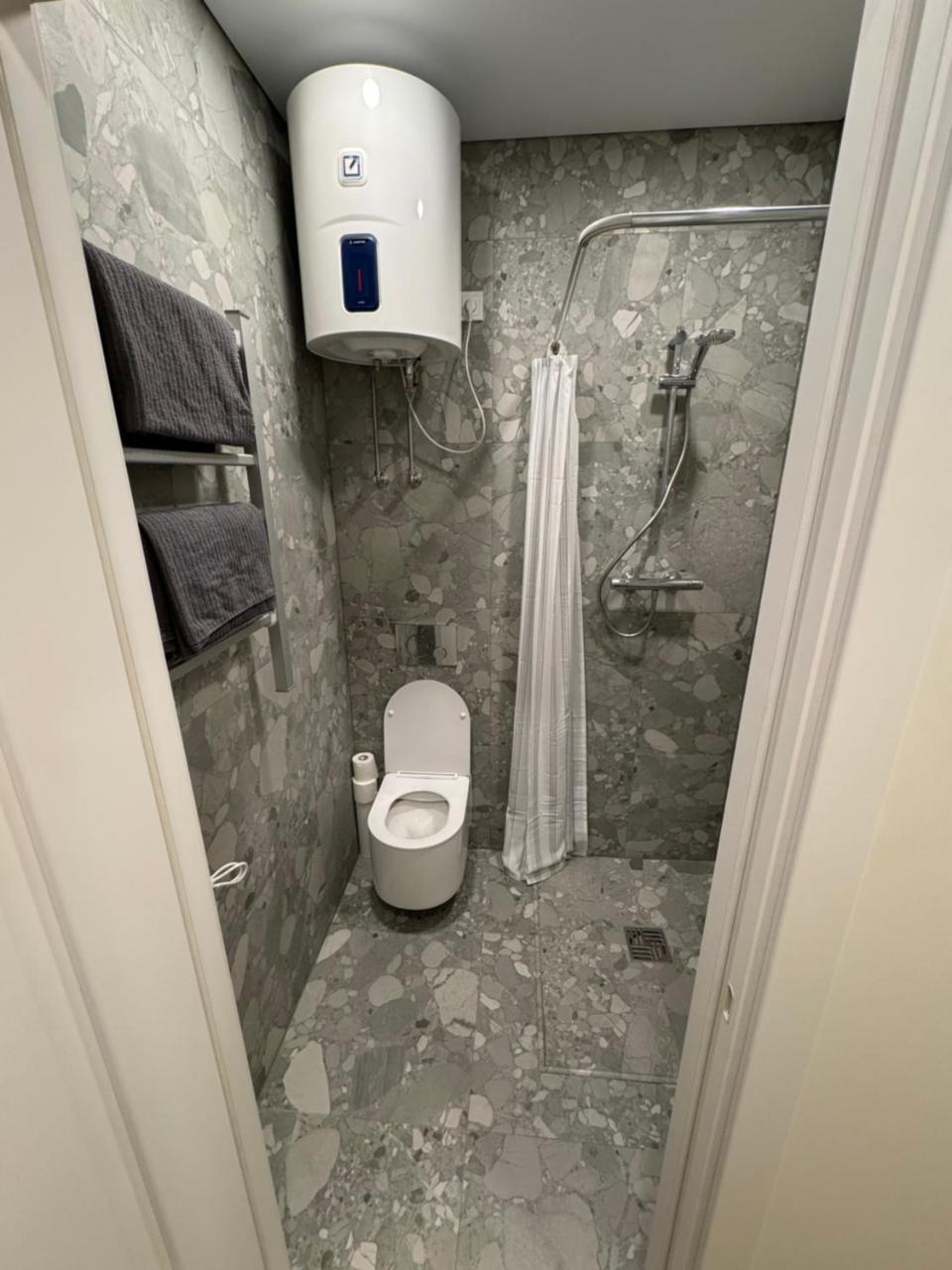 13 New Airport Apartment 1