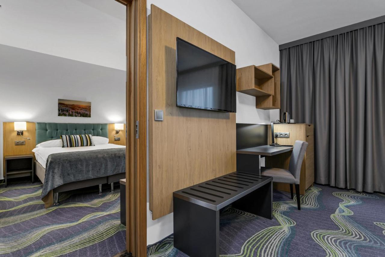 Airport Hotel Aurora 2