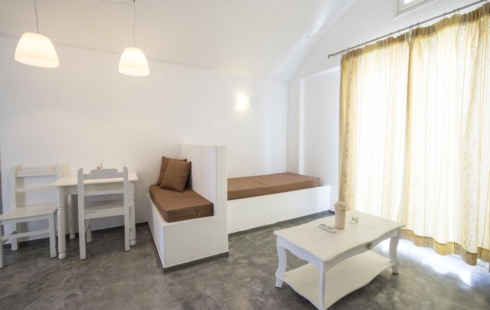 Sea View Beach Hotel