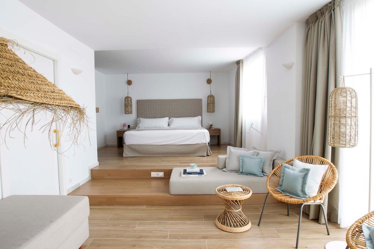 May Altafulla Beach Boutique Hotel 1