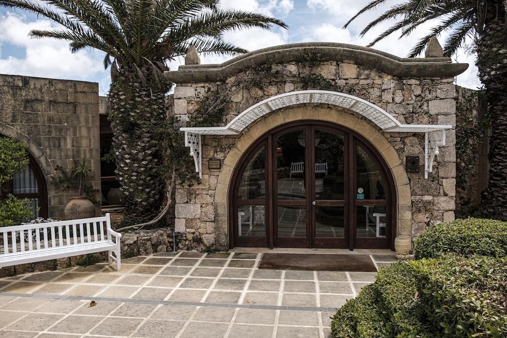 Hotel Ta' Cenc & SPA