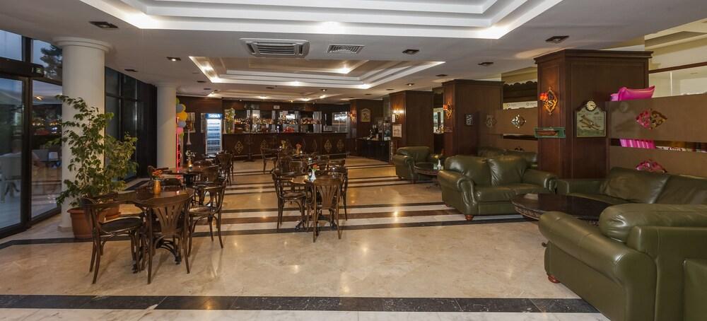 Perre la Mer Hotel Resort & SPA 1