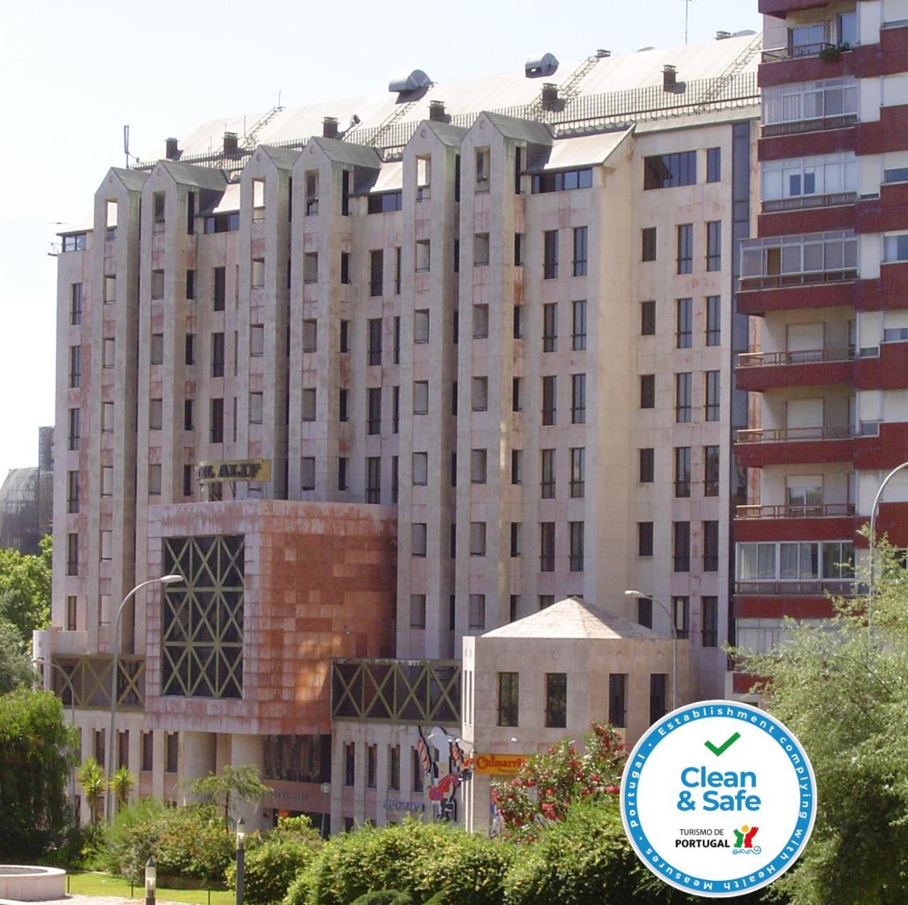 Alif Campo Pequeno (Adults only)