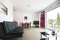 California Apartments 1