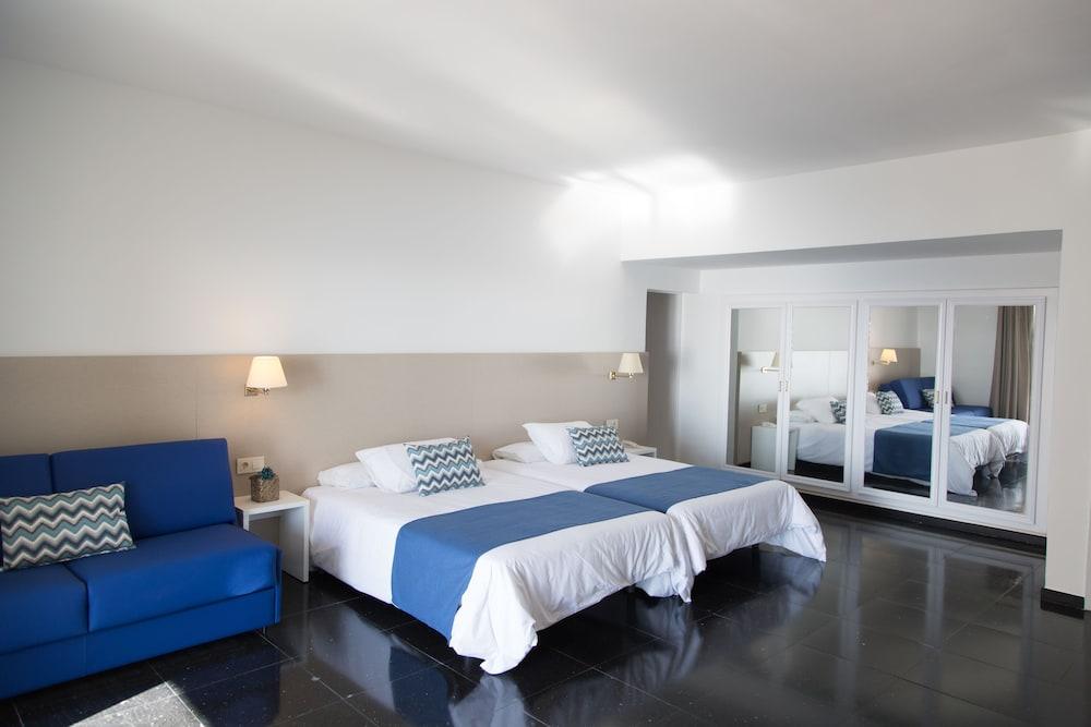 Htop Caleta Palace 1