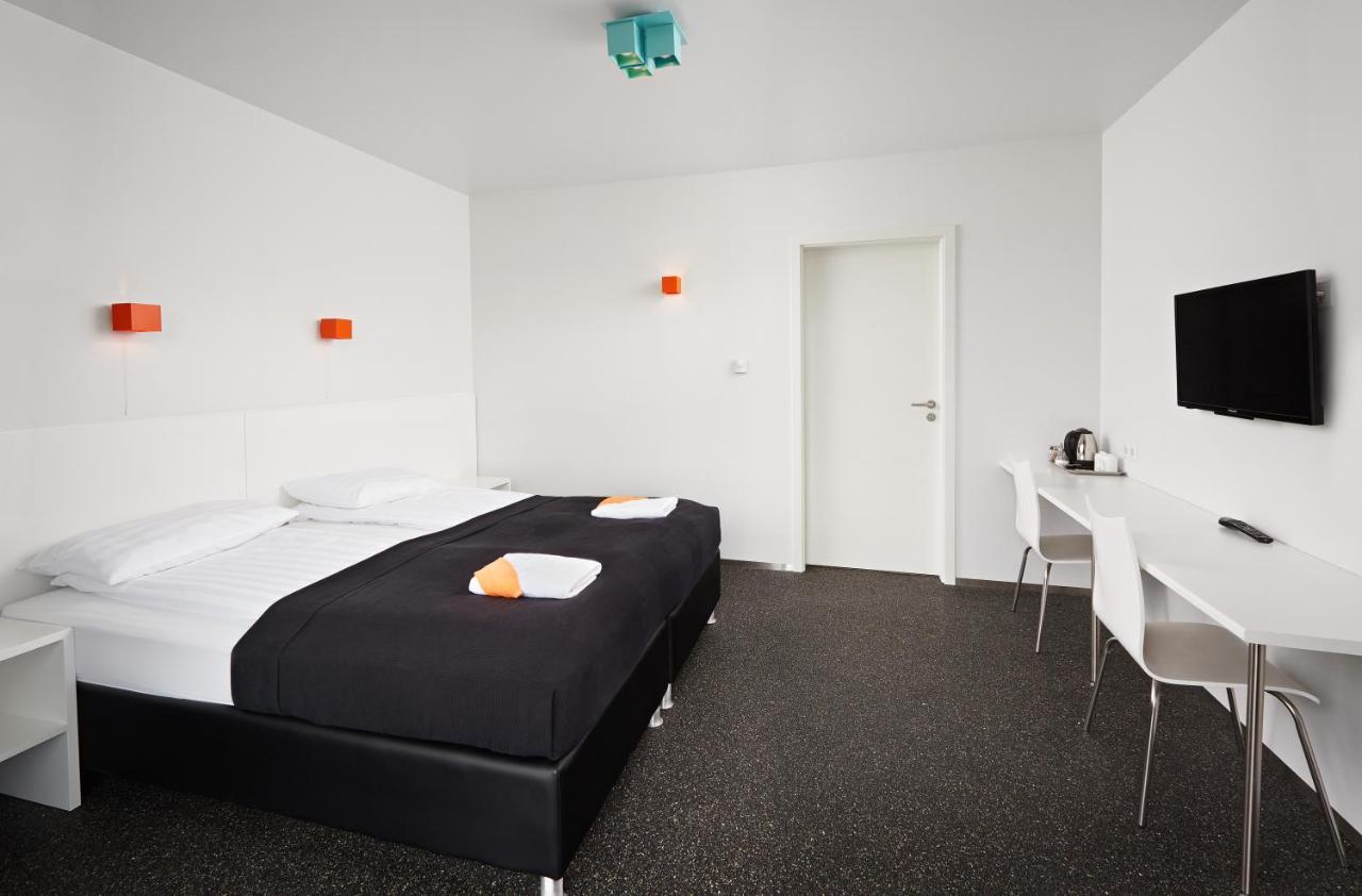 Seljavellir Guesthouse 2