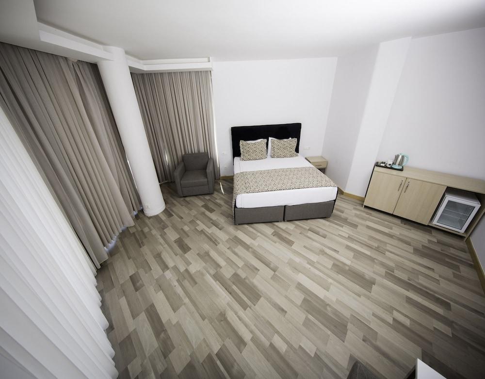 Amara Comfort Resort 2